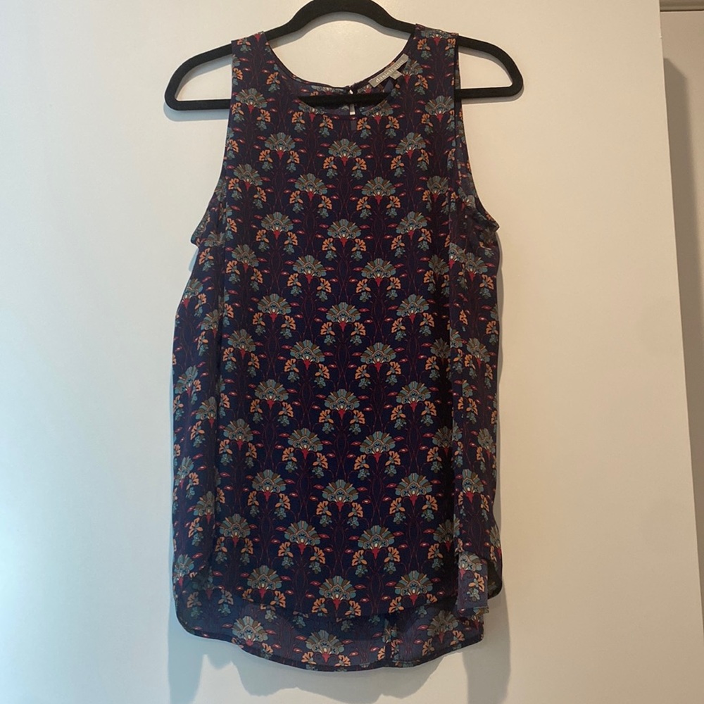 Daniel Rainn tank top